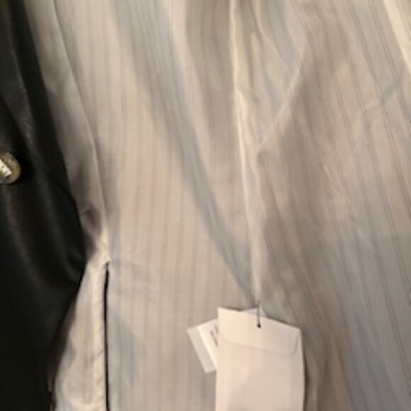 DKNY double breasted blazer. - Picture 6 of 6